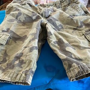 FINAL MARKDOWN Children’s Camouflage Cargo Shorts 7